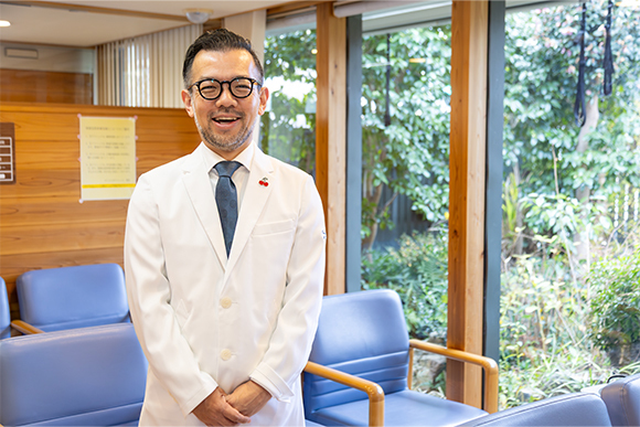 さくらんぼクリニック　院長 森本 竜太